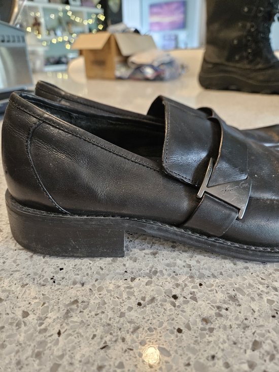 Kenneth Cole Men\'s Black Leather Slip-On Dress Loafers